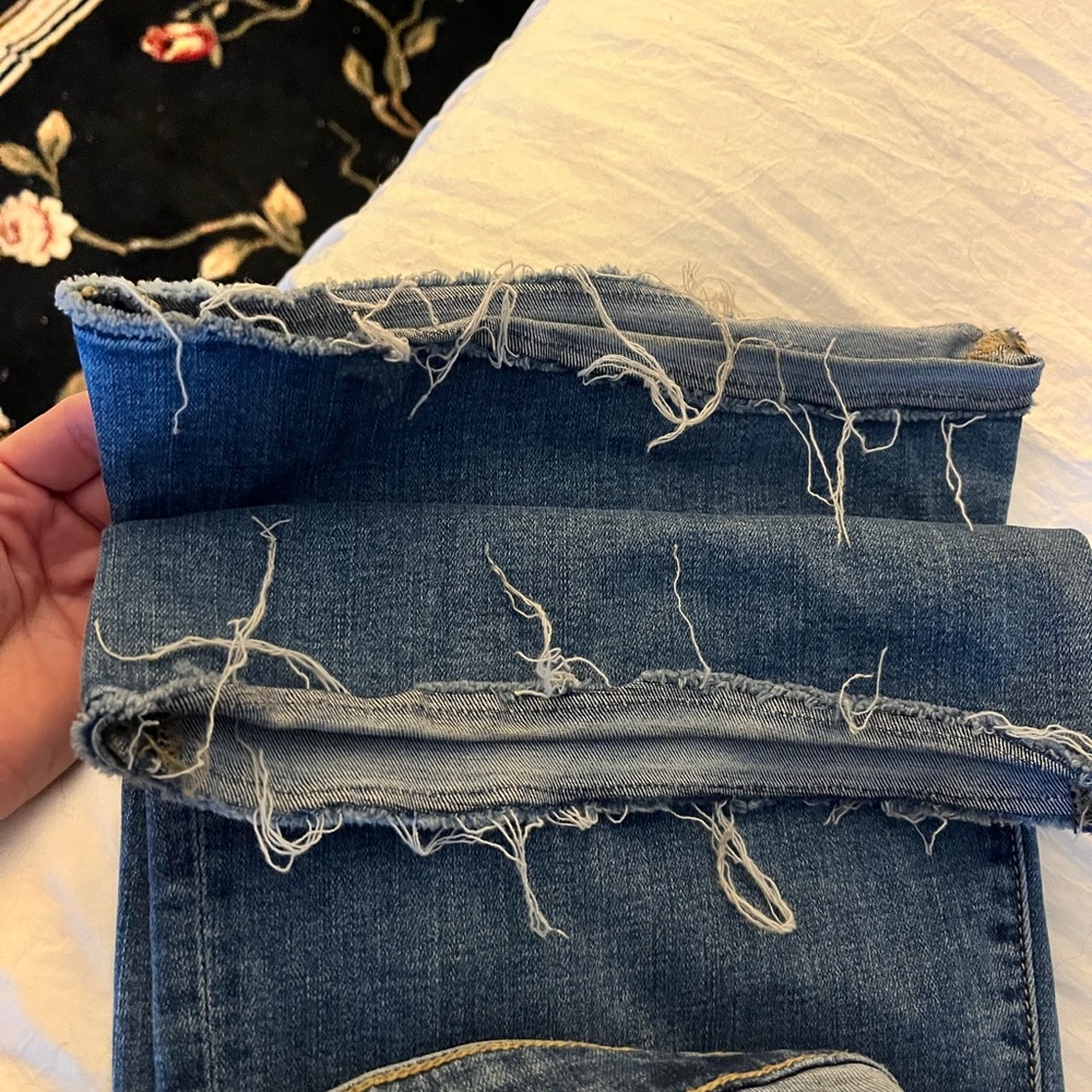 American Eagle super high rise flare 8 short - Picture 6 of 6